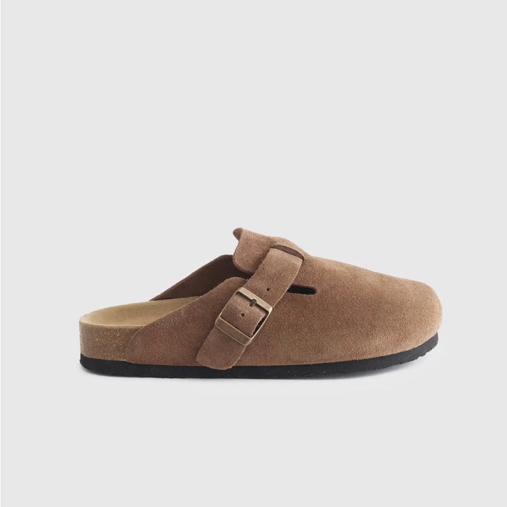 Quince Water Repellent Suede Clog Mule in Cafe